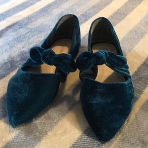 Seychelles- Royal Blue